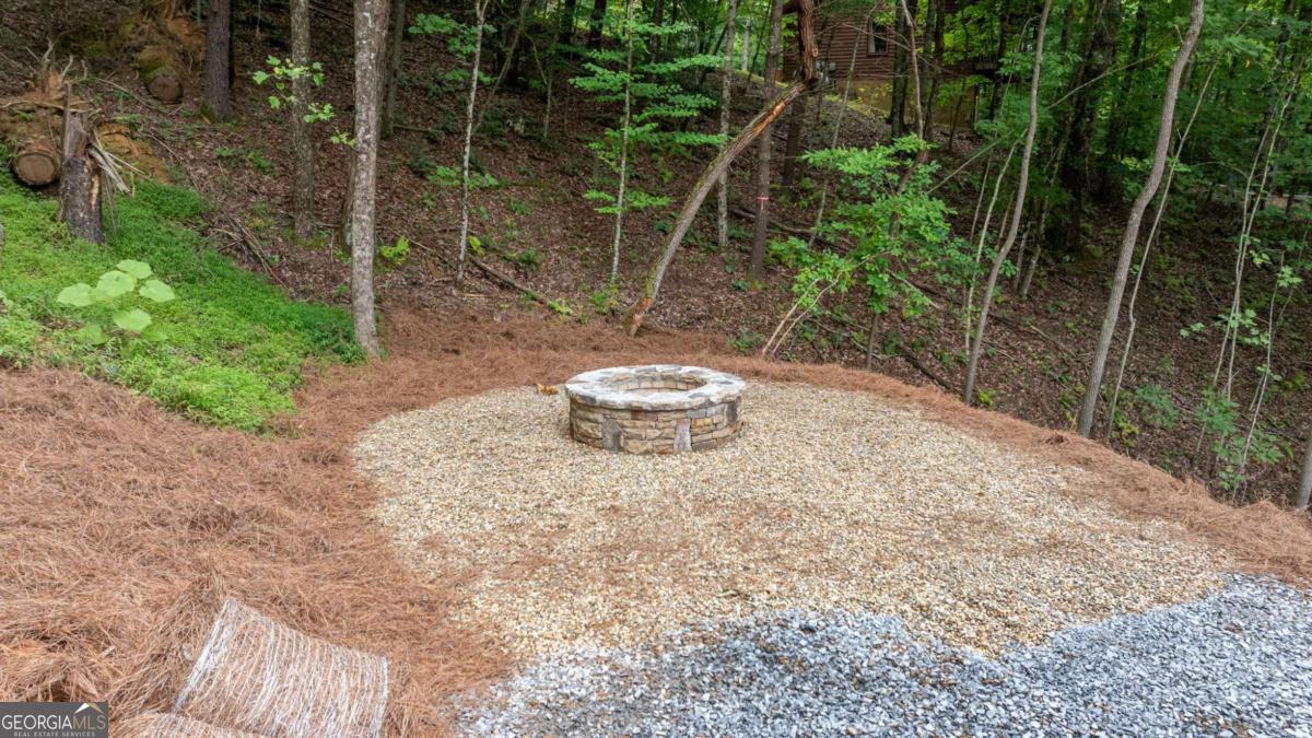 120 Green Ridge RD