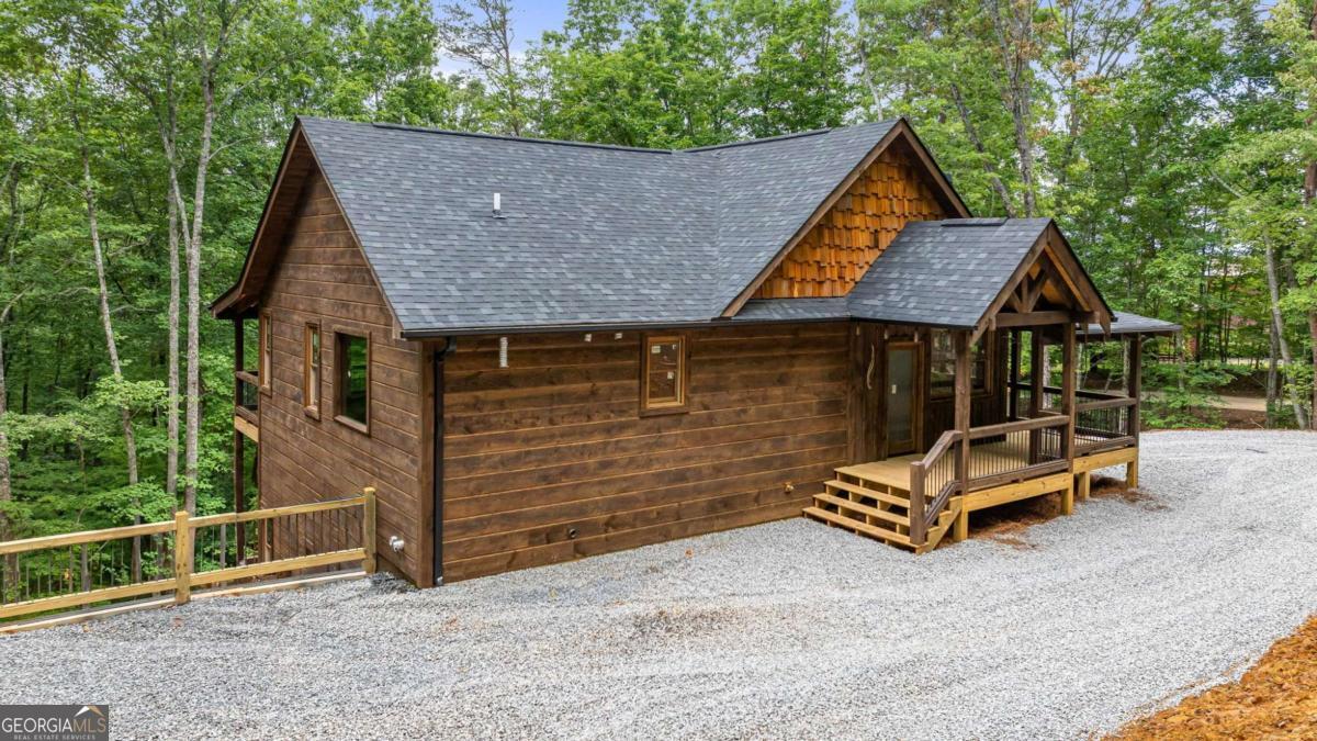 120 Green Ridge RD