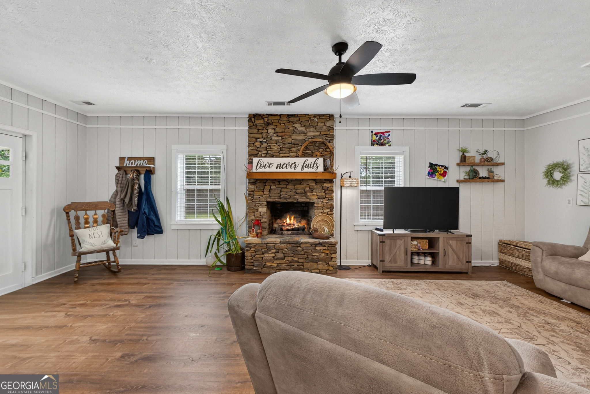 63 Dunlap CIR