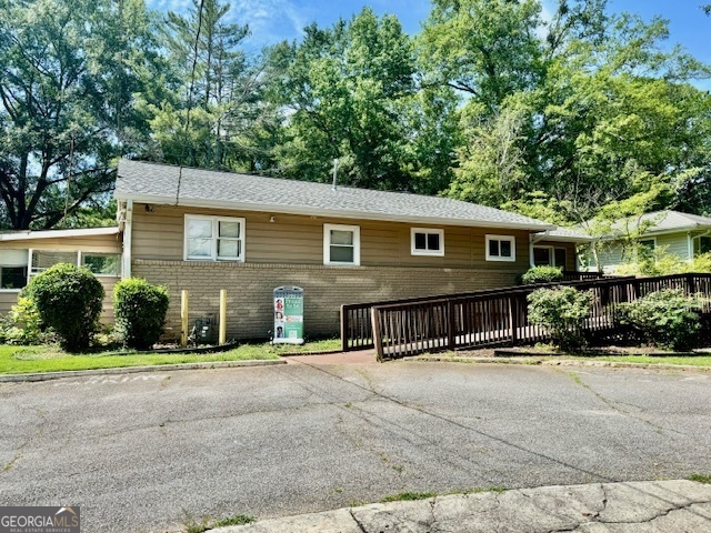 2107 Mcafee RD