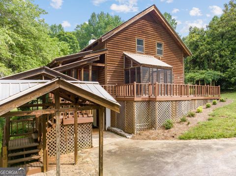 A home in Murrayville