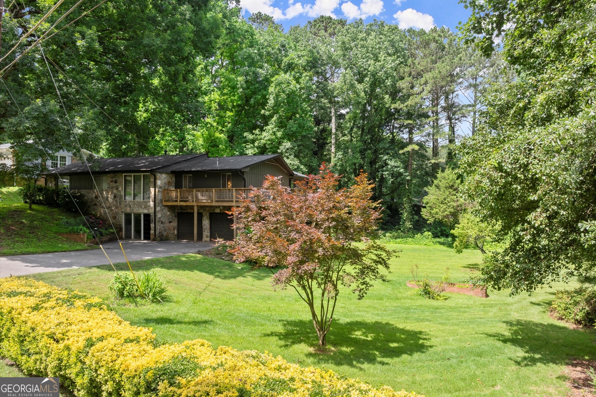 2600 Sandpiper DR