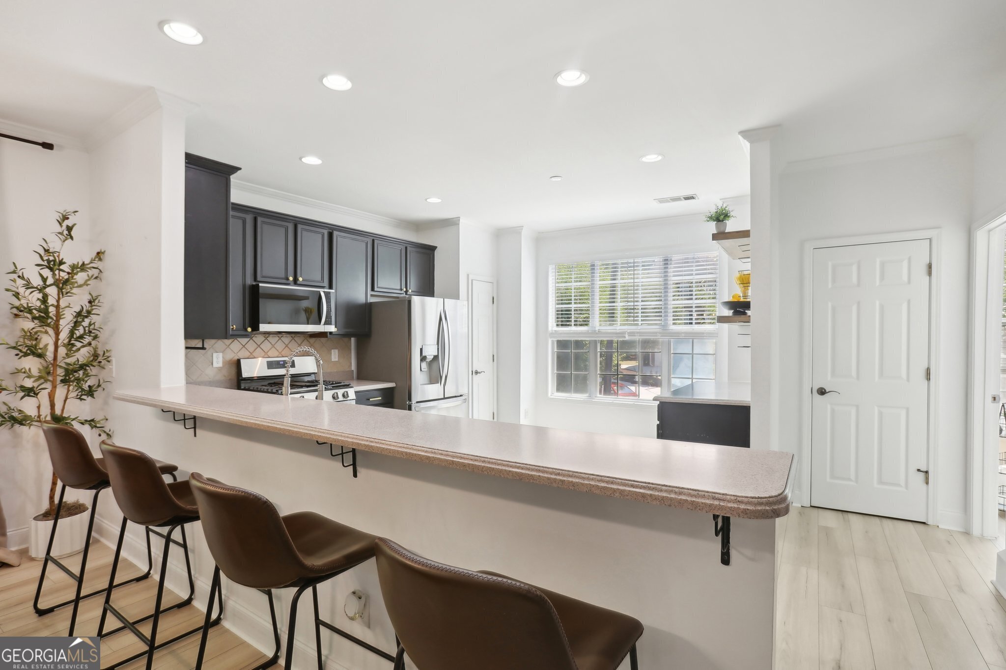 Photo 8 of 40 of 2889 Brandl Cove CT UNIT 3 townhome