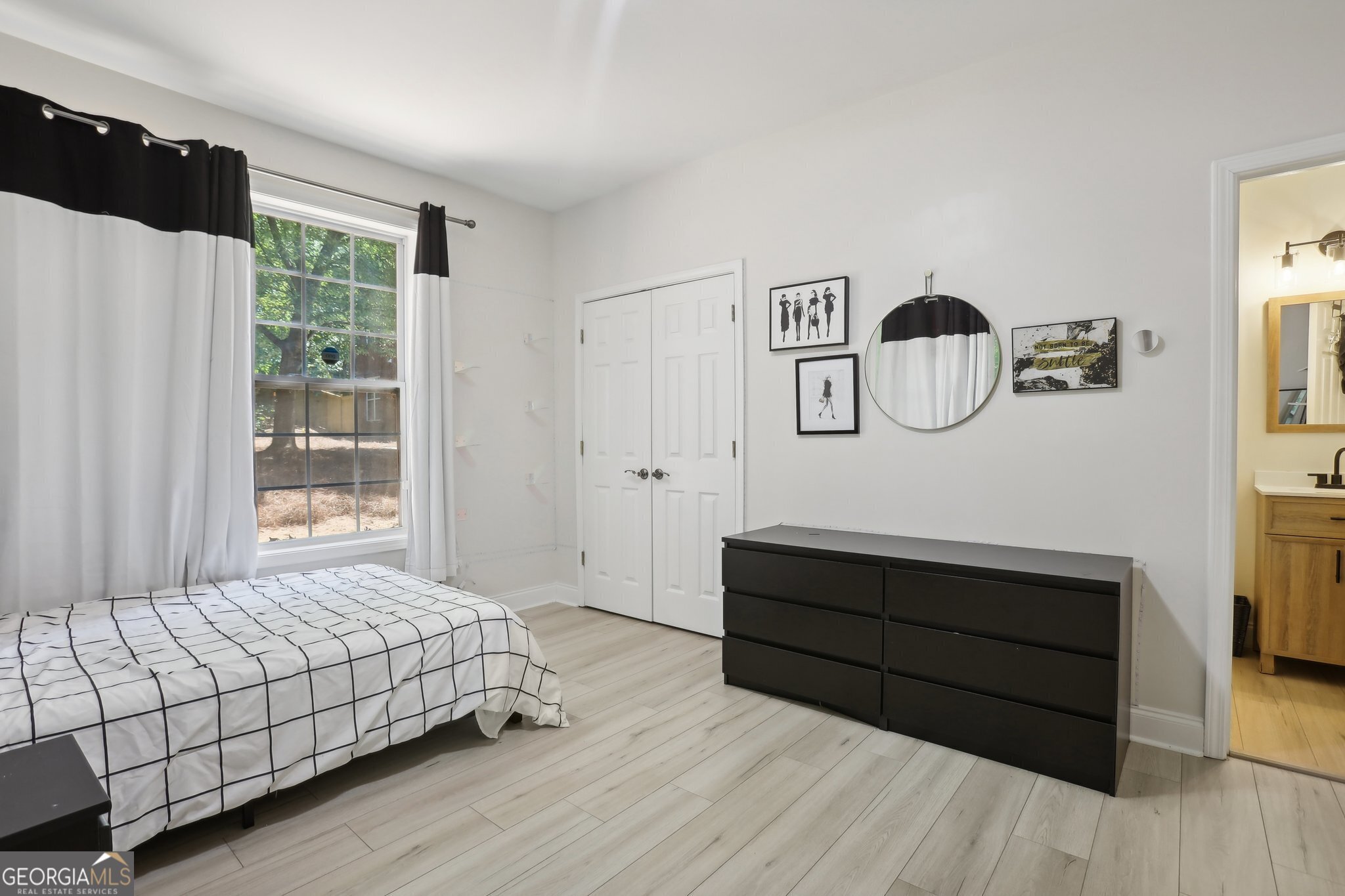 Photo 22 of 40 of 2889 Brandl Cove CT UNIT 3 townhome
