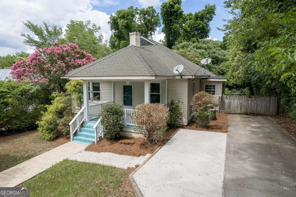 Photo of 1273 E Broad Street, Athens, GA 30601 (MLS # 10707949)