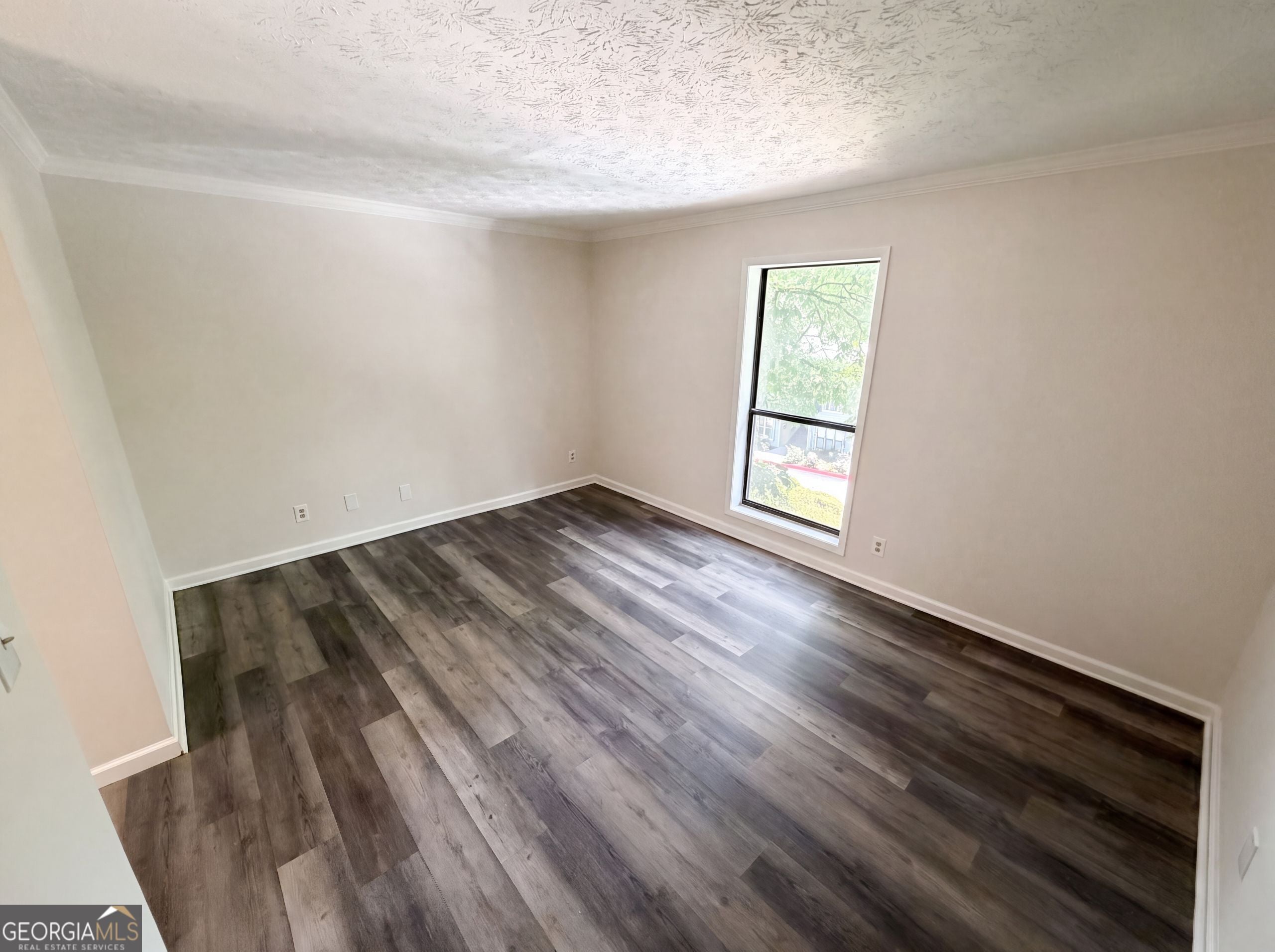 216 Summit North DR NE