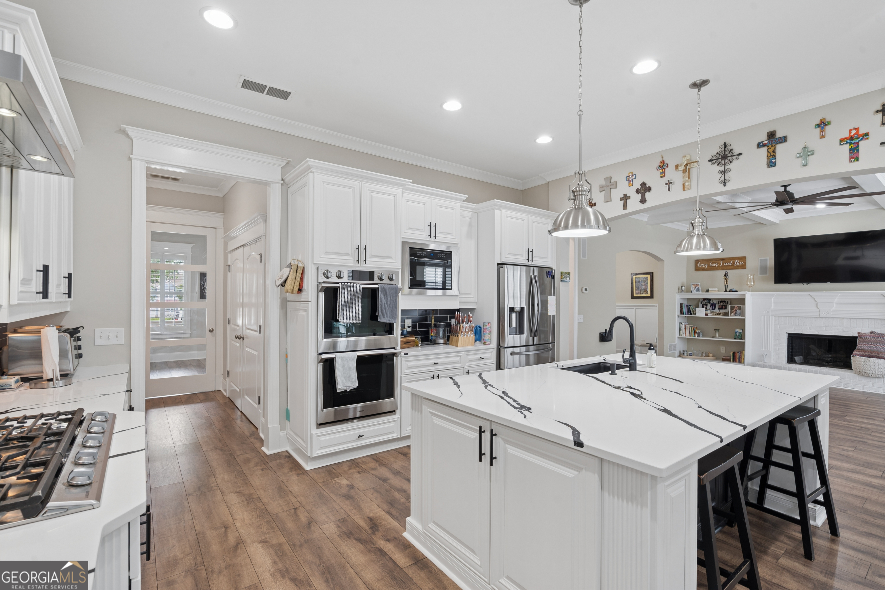 3220 Wheldon WAY