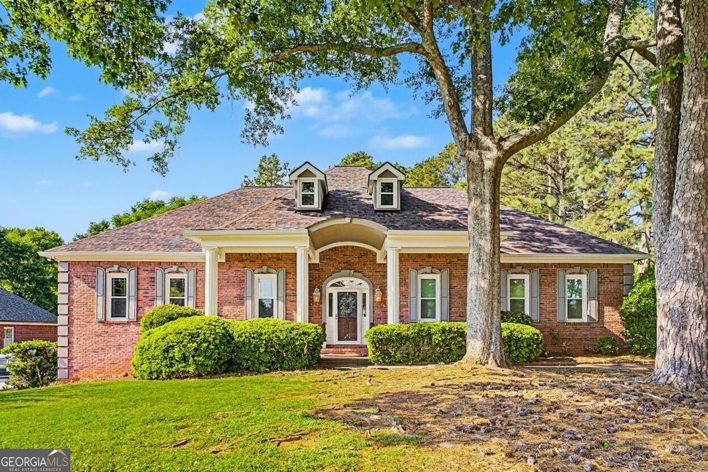 Photo of 2755 Napa Valley, Cumming, GA 30041 (MLS # 10769105)
