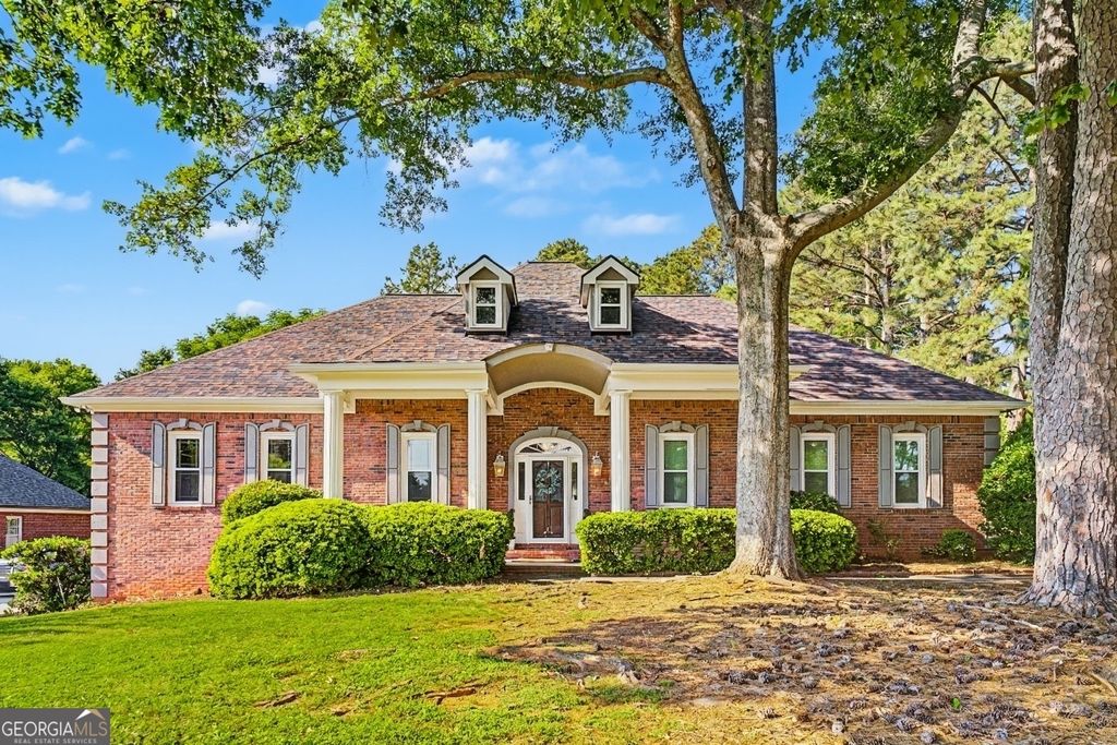 Photo of 2755 Napa Valley, Cumming, GA 30041 (MLS # 10769105)