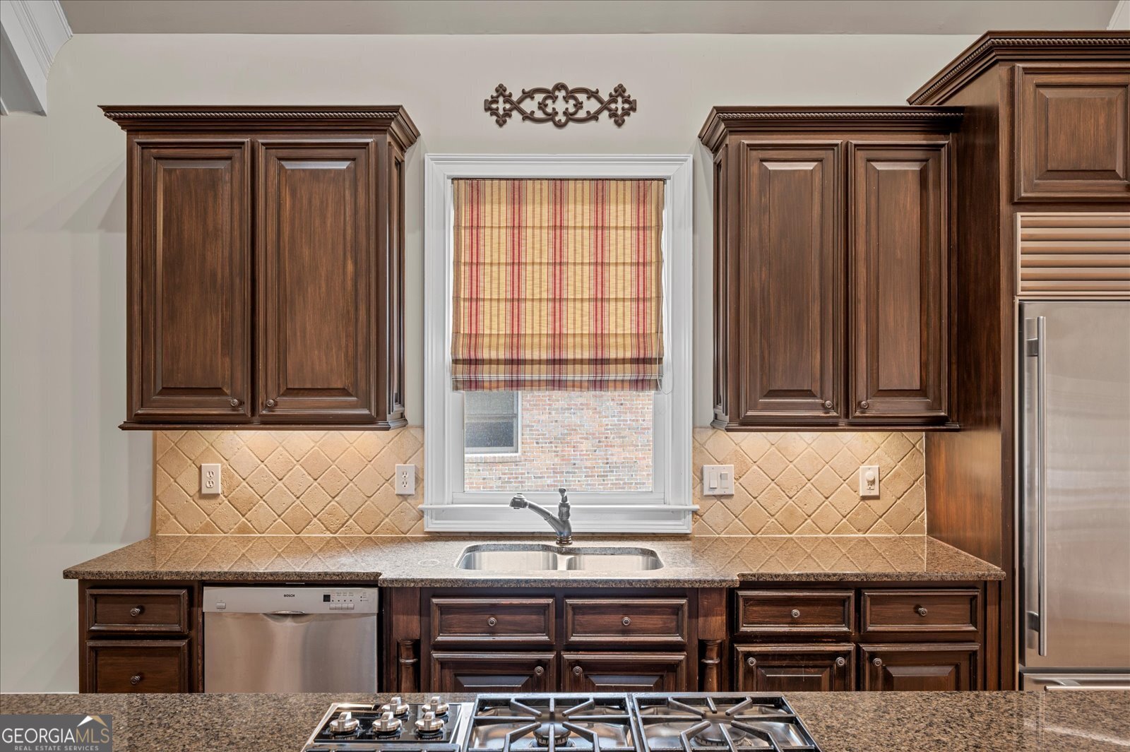 Brookview Manor - Residential