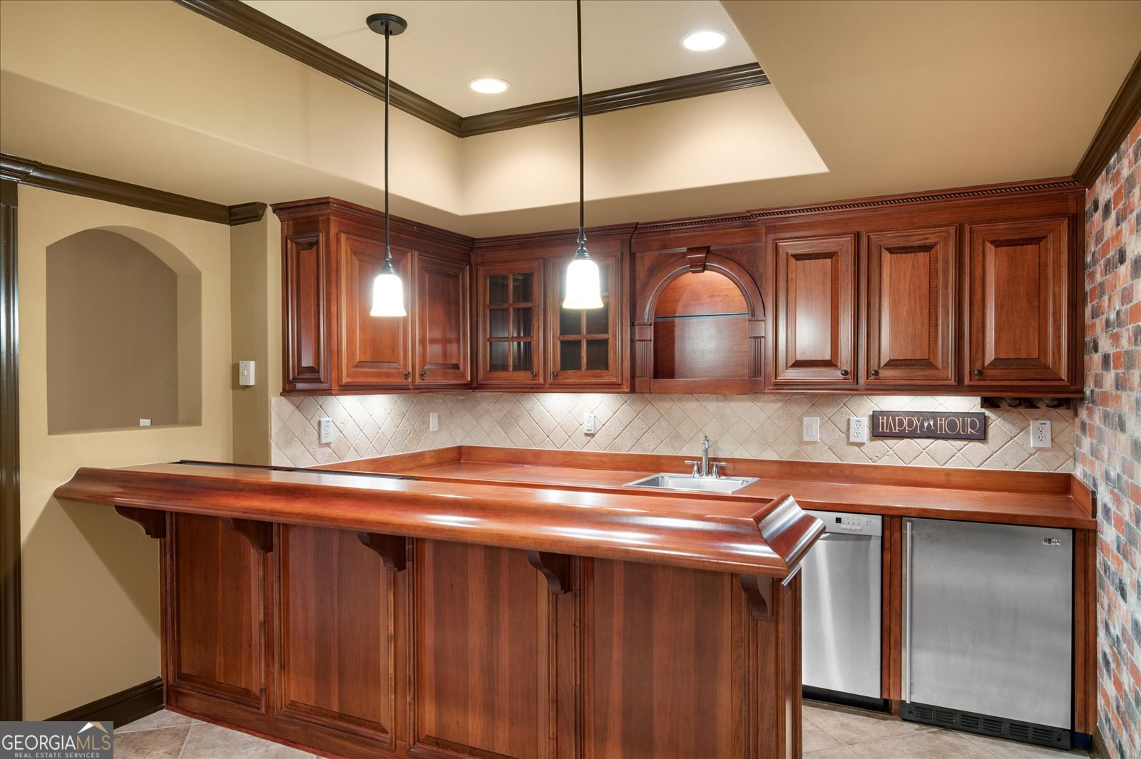 Brookview Manor - Residential