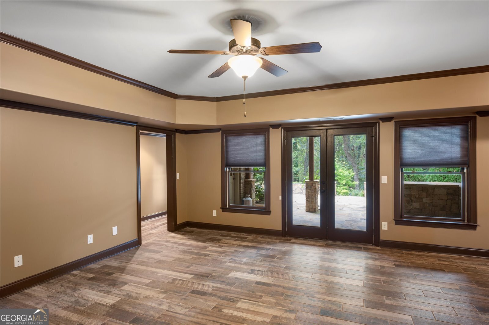 Brookview Manor - Residential