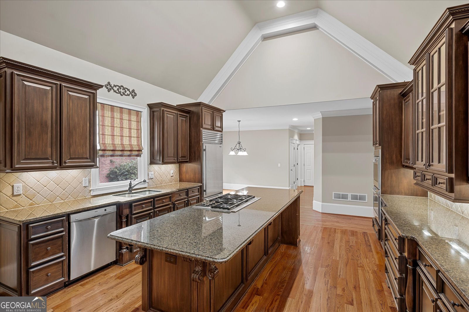 Brookview Manor - Residential