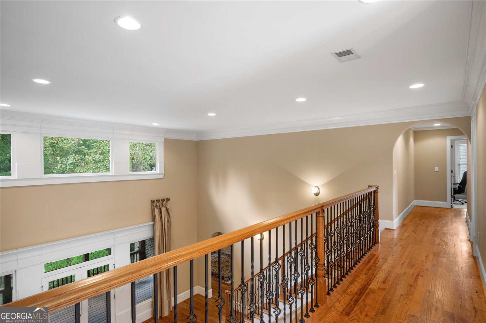 Brookview Manor - Residential