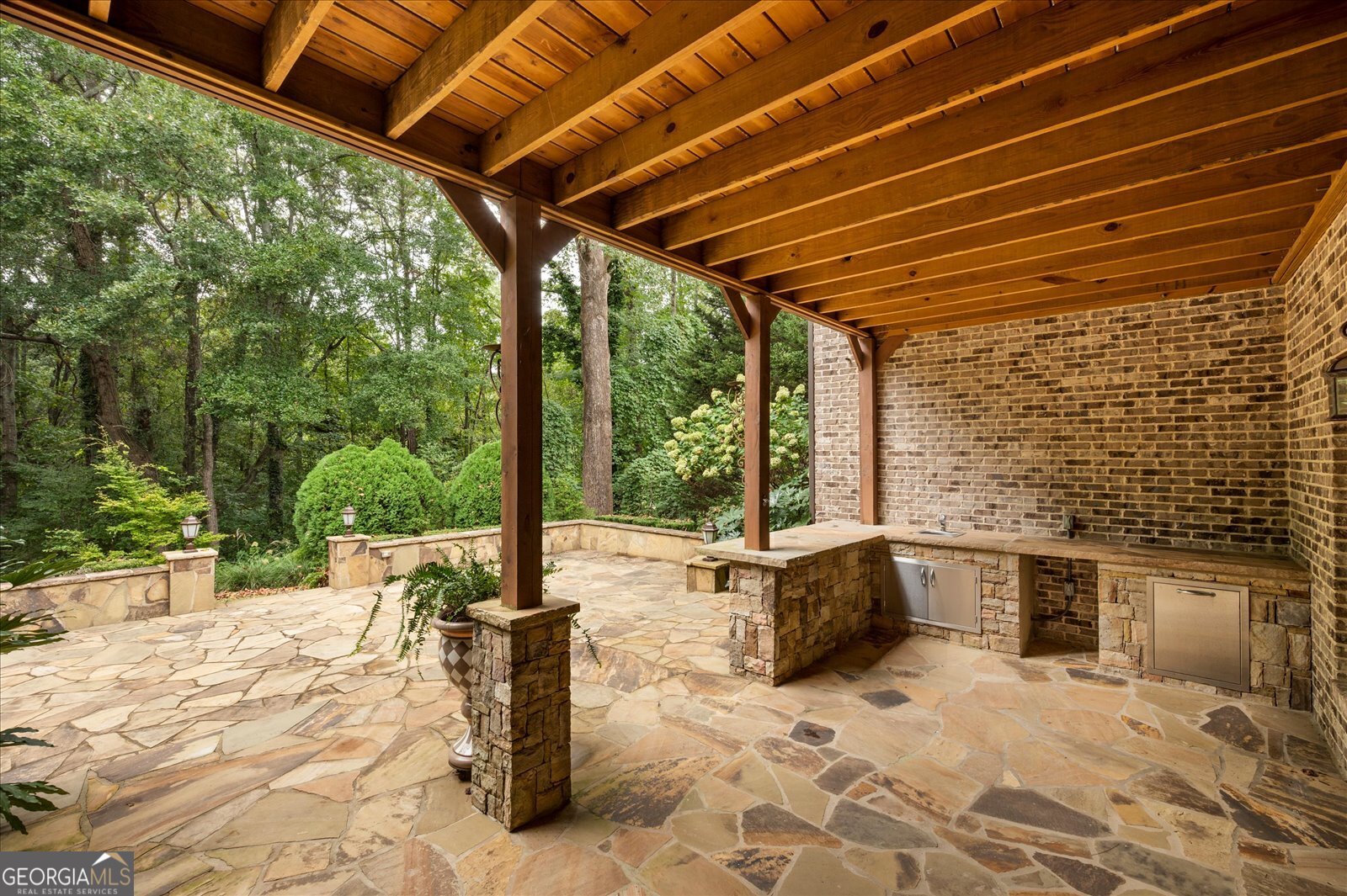 Brookview Manor - Residential