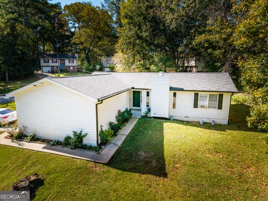 1774 HUNTING CREEK LN SE, CONYERS, GA 30013 - Image b29469b9f87ca7b90bb5f358ebab3f91/4014774222