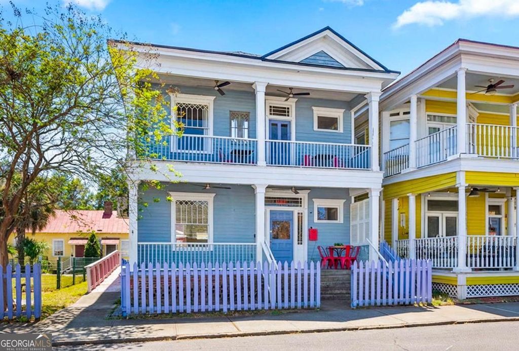 Photo of 11 E 41St Street, Savannah, GA 31401 (MLS # 10675669)