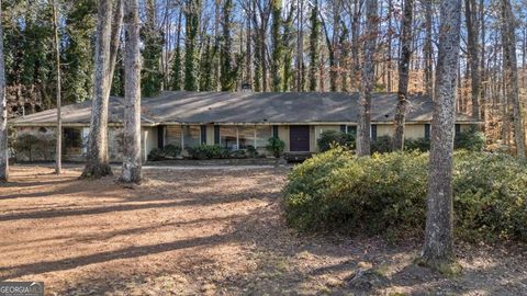 Photo of 4055 Spalding Drive, Atlanta, GA 30350 (MLS # 10697500)