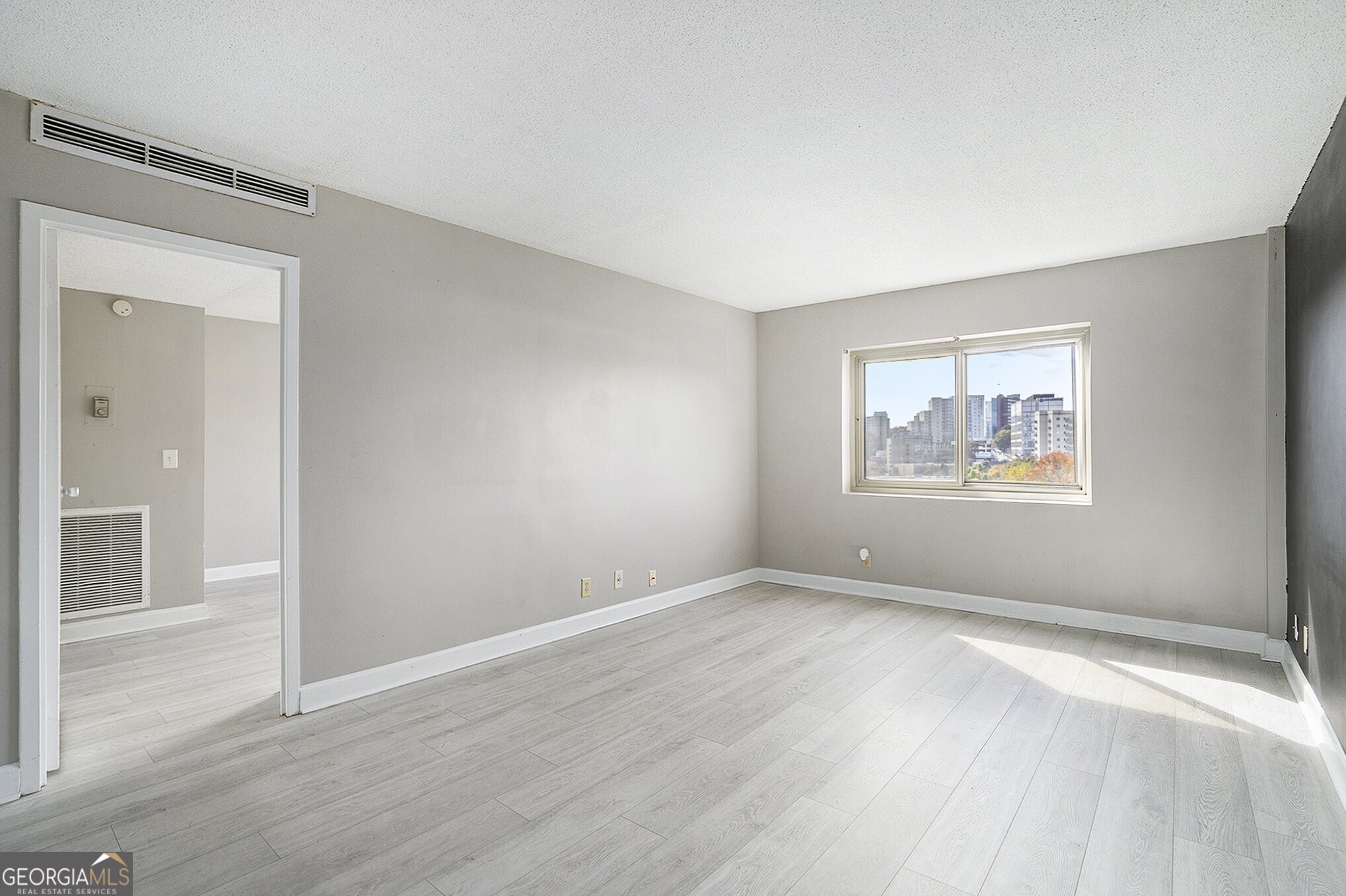 Peachtree Battle Condominium - Residential Lease