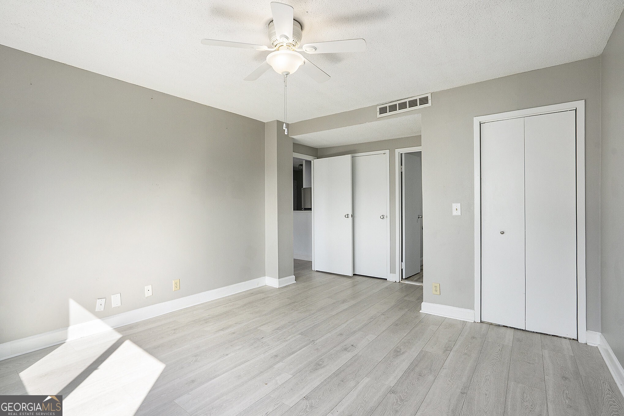 Peachtree Battle Condominium - Residential Lease