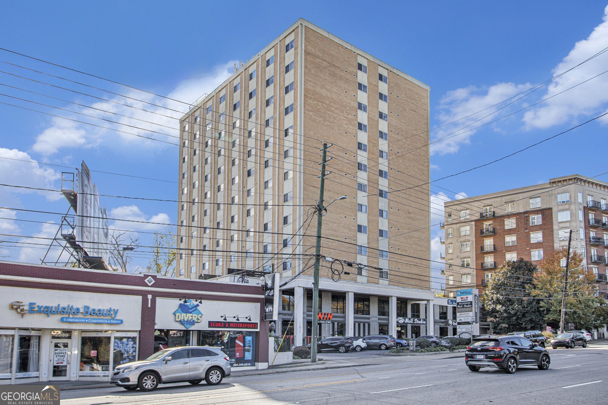 Peachtree Battle Condominium - Residential Lease