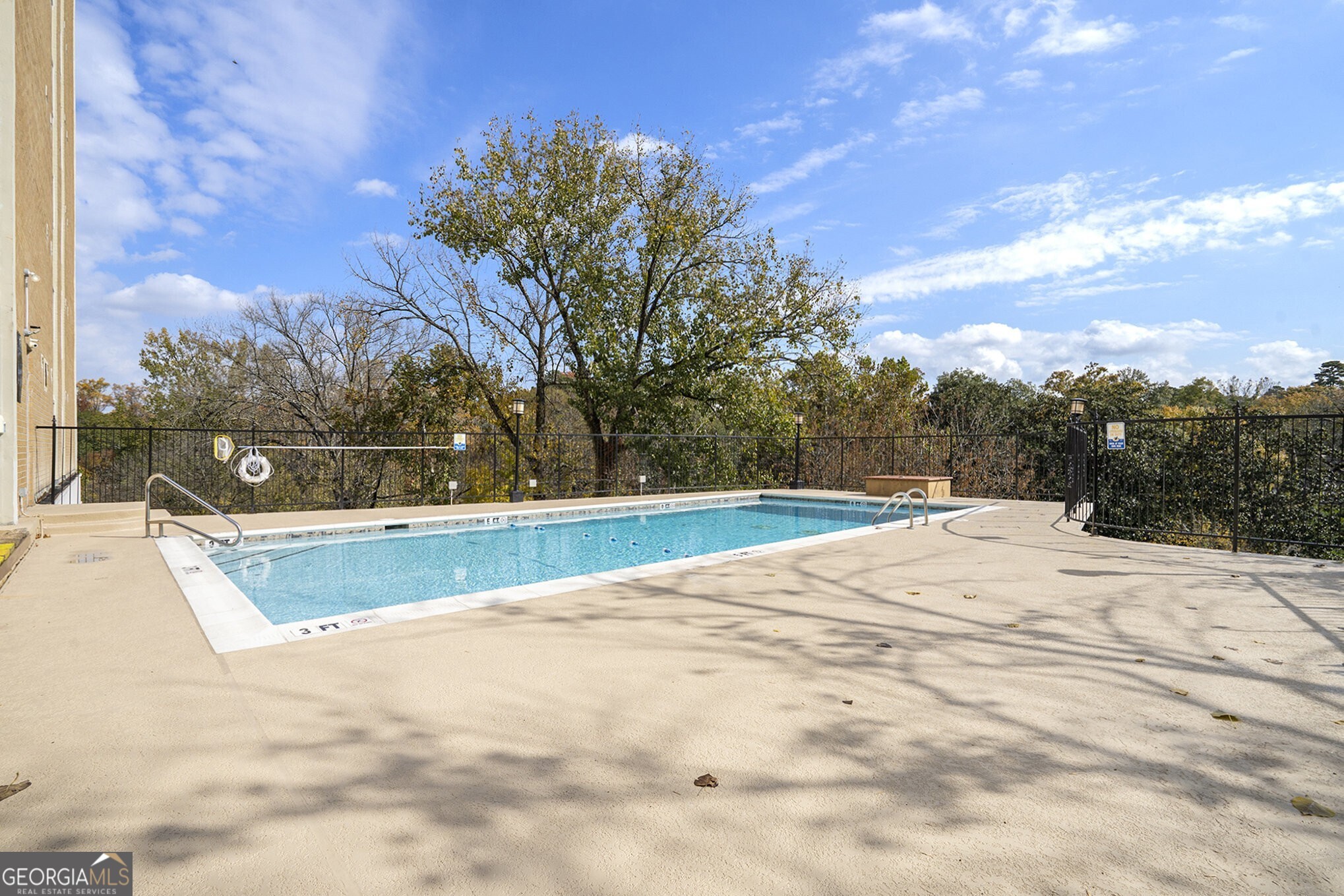 Peachtree Battle Condominium - Residential Lease