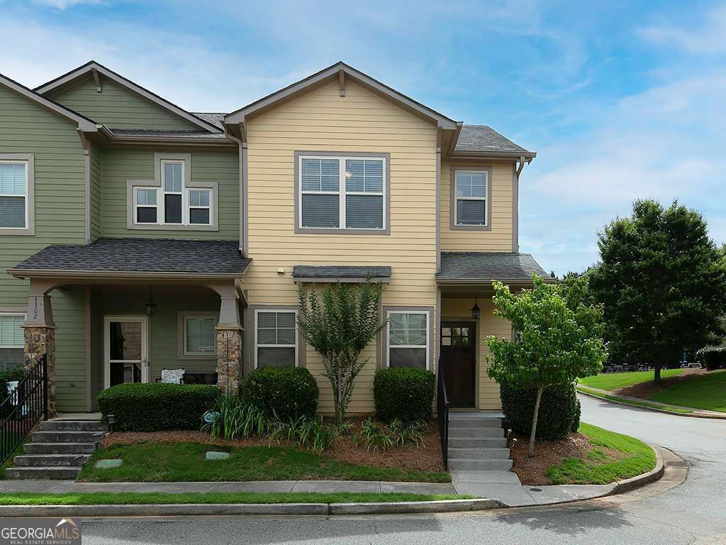 Photo of 4300 Sandy Pointe #20, Acworth, GA 30101 (MLS # 10775106)