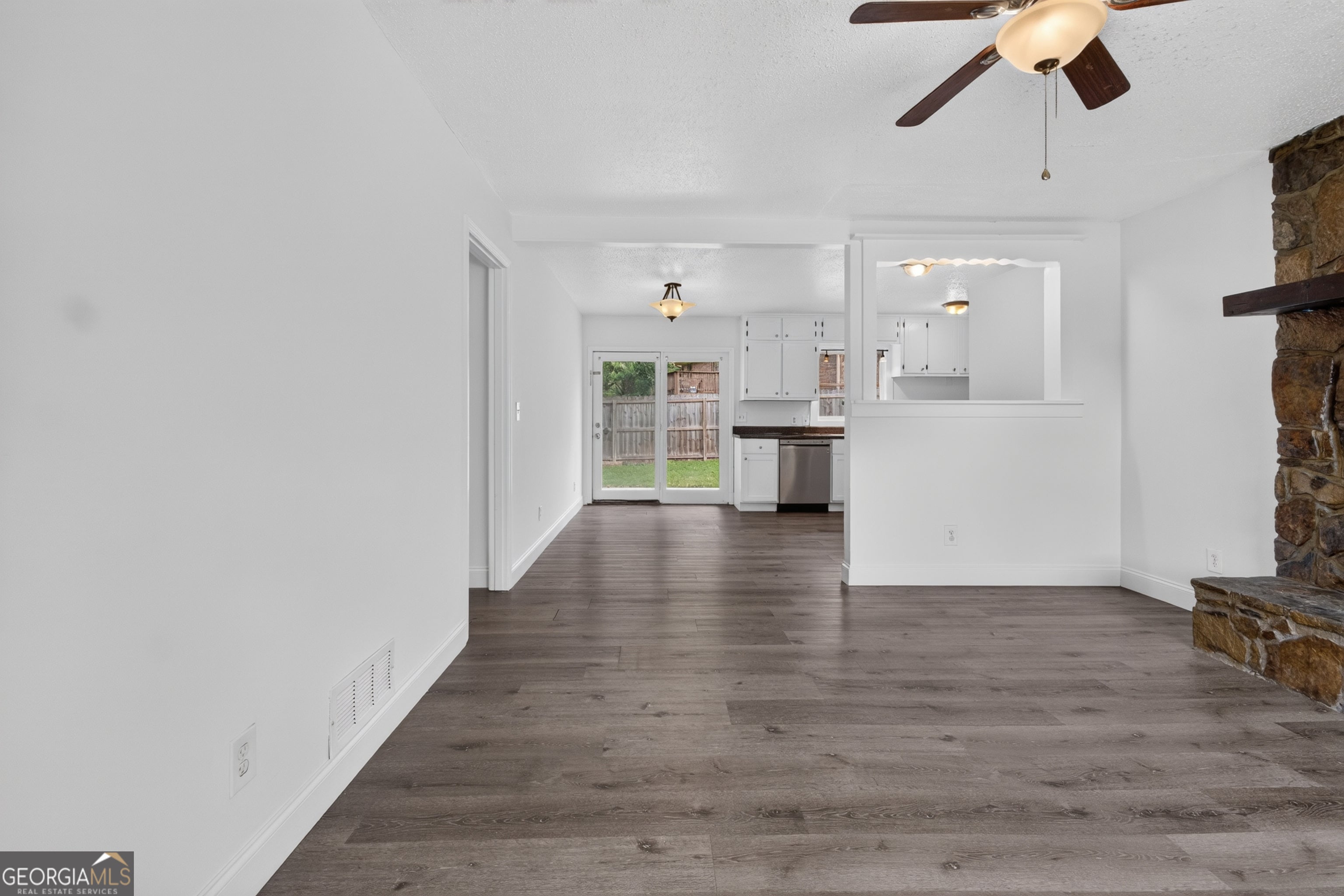 4408 Sardis RD