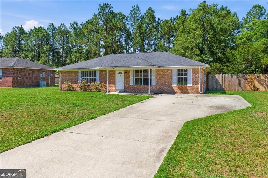 Photo of 1325 Loblolly Drive, Hinesville, GA 31313 (MLS # 10780915)