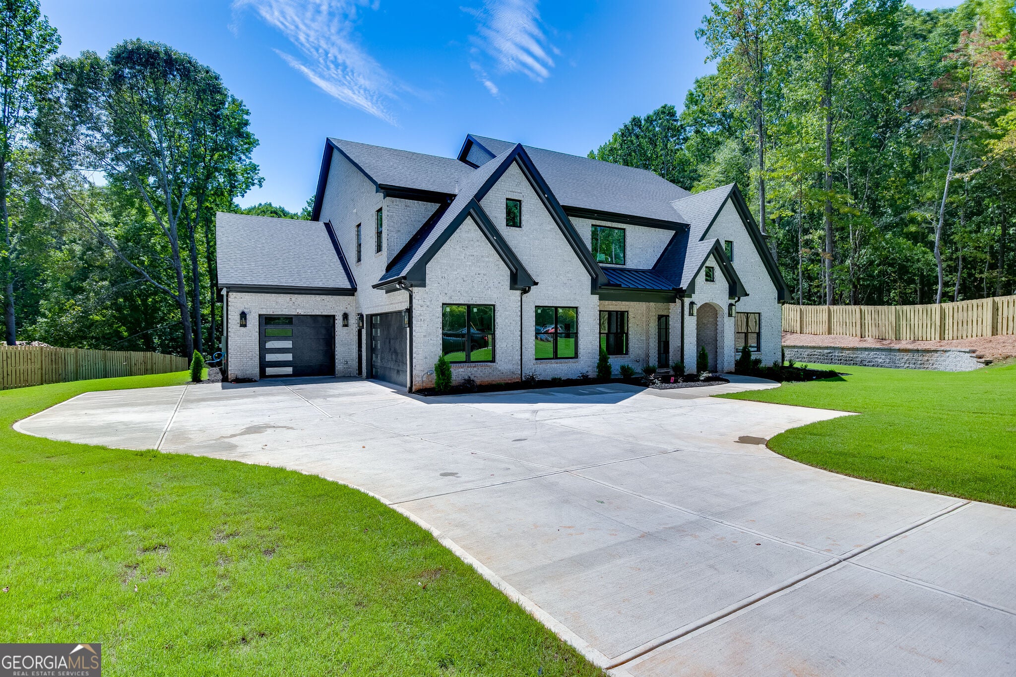 5222 L J Martin DR