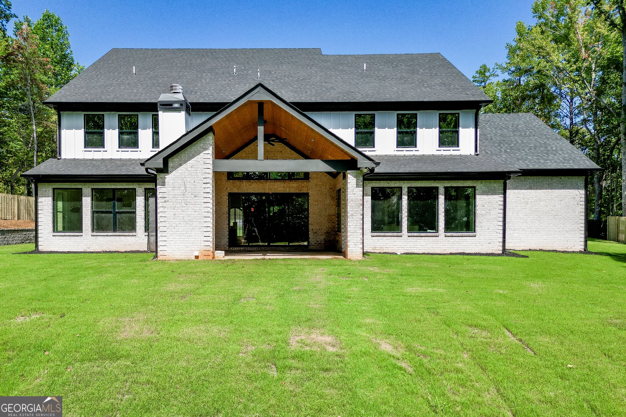 5222 L J Martin DR
