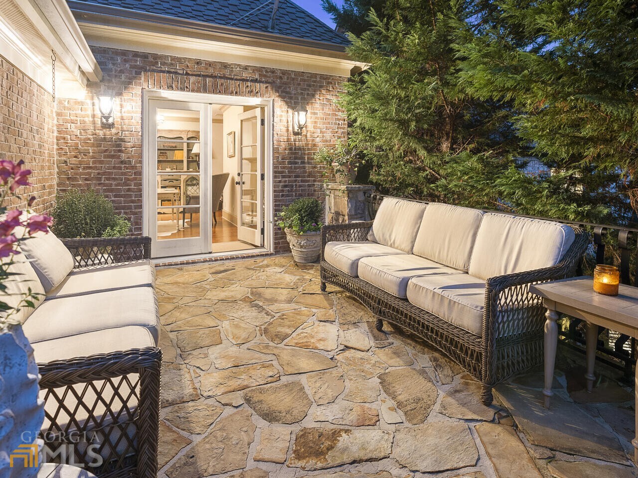 Vinings - Residential