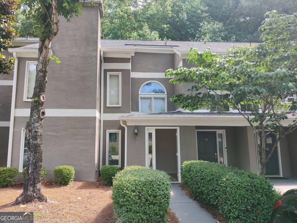 Photo of 17 Brittany Way NE, Atlanta, GA 30324 (MLS # 10703495)