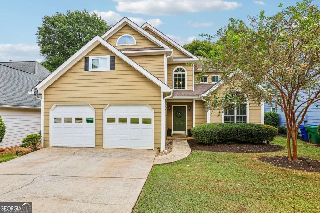 Photo of 2845 Ashwood Place, Decatur, GA 30030 (MLS # 10867303)
