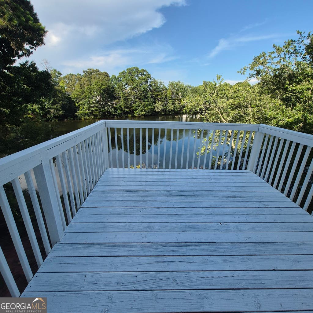 Photo of 512 Bishop Ct, Commerce, GA 30529 (MLS # 10807952)