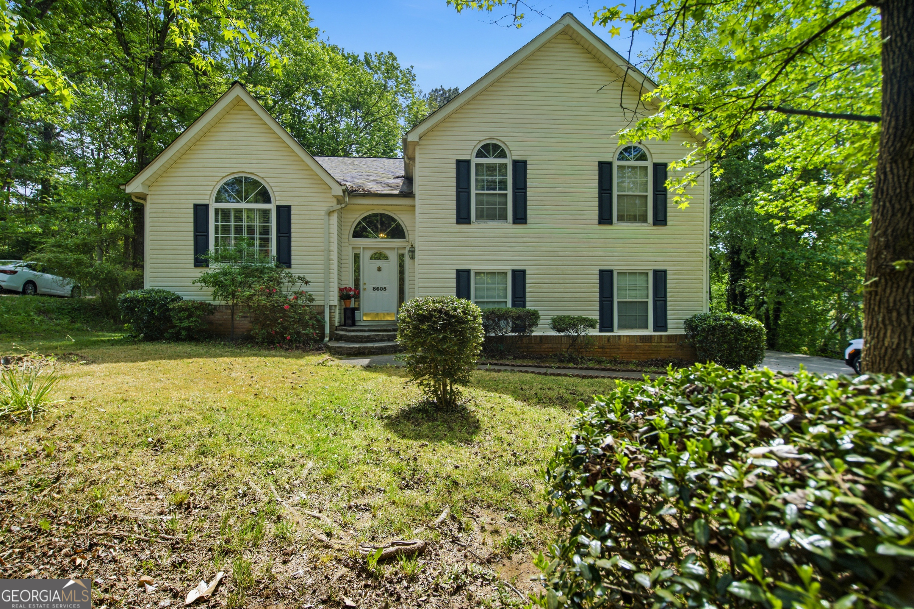 8605 Creekview CT