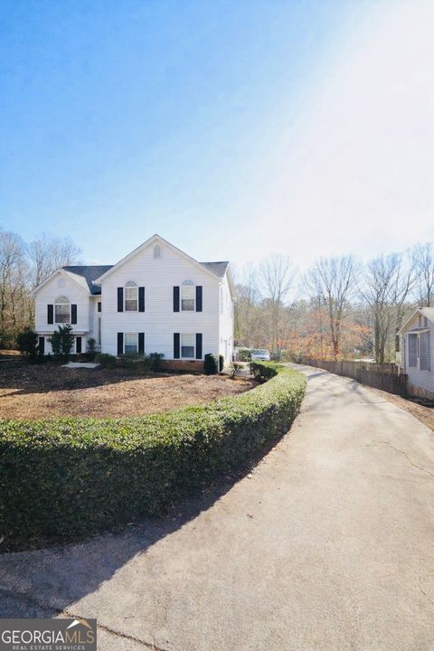 8605 Creekview CT Douglasville GA 30135