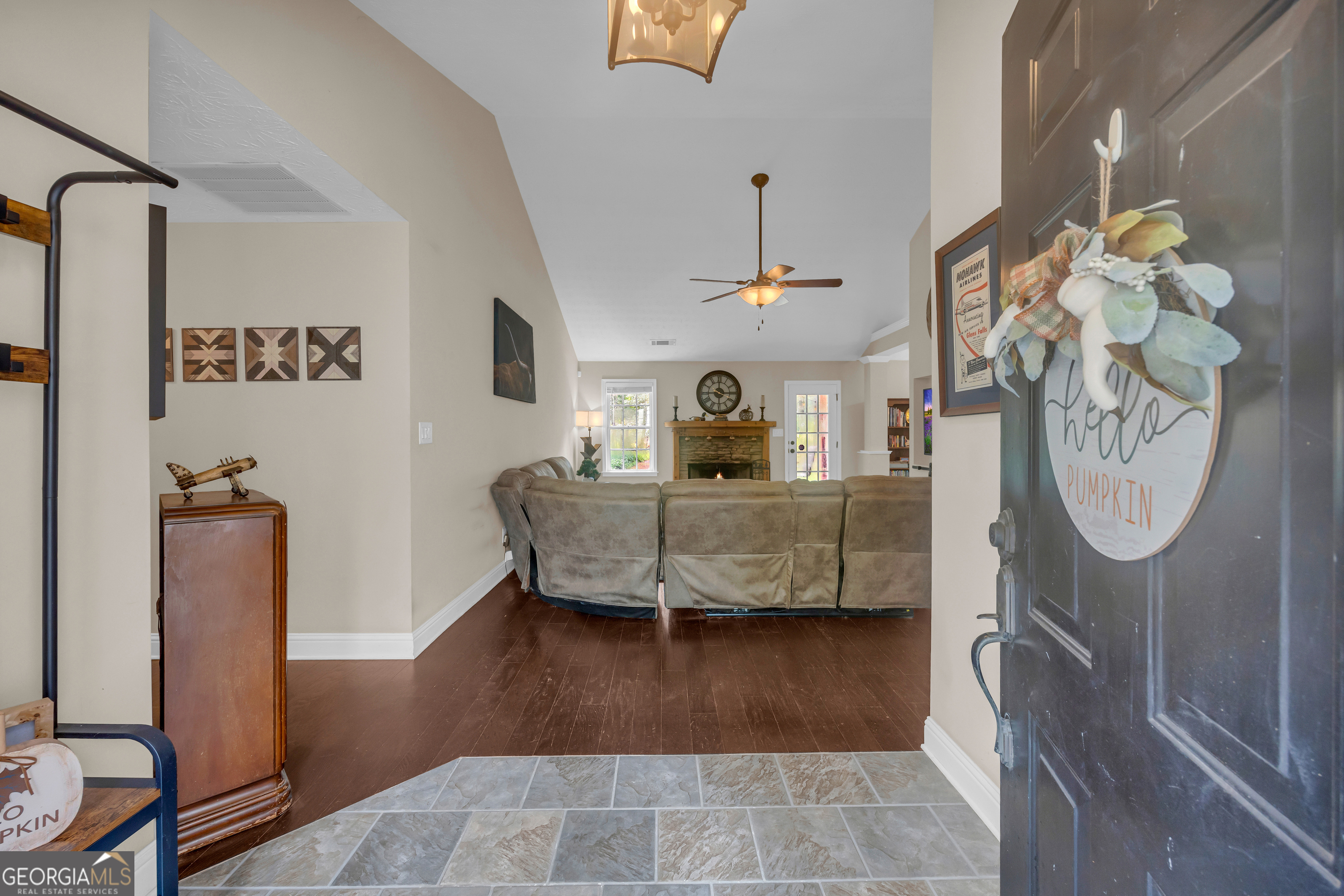5527 Amber Cove WAY