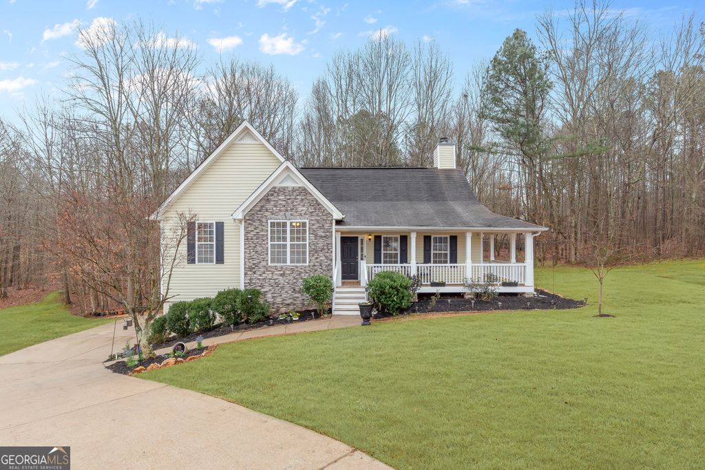 Photo of 409 Barrington Drive, Hiram, GA 30141 (MLS # 10691732)