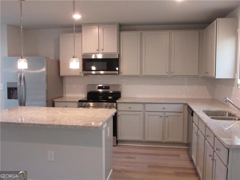 Dallas, Georgia 30157, United States, 4 Bedrooms Bedrooms, ,3 BathroomsBathrooms,Residential,Active,116203