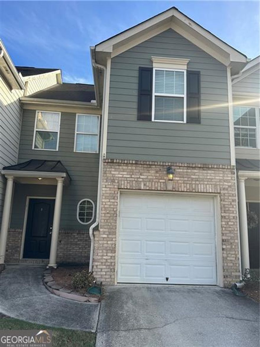 Welcome to 6427 Mossy Oak Landing-a spacious and well-maintained townhome located in one of Braselton's most sought-after communities. This 3 bedroom, 2.5 bath home offers comfort, convenience, and an unbeatable location. Step inside to a bright, open main level featuring a huge living and dining area, perfect for everyday living and entertaining. The kitchen includes stainless steel appliances, a large pantry, and plenty of counter space. Upstairs, you'll find an oversized primary suite with an ensuite bathroom and generous closet space. Two additional bedrooms and a full bath complete the upper level-ideal for family, guests, or a home office. Laundry room with washer and dryer provided. Enjoy a fenced backyard for privacy, plus a 1-car garage. The neighborhood amenities are a major bonus-huge swimming pool, playground, tennis & pickleball courts, and a scenic nature trail. You can even walk to local restaurants or hop on the Braselton Trolley for easy access to all the best spots around town.  ?? Mill Creek School District  ?? Close to shopping, dining, hospitals, and I-85  Pets are negotiable with a non-refundable pet fee and owner approval. No smoking inside the property.  This one checks all the boxes-location, space, and community living at its best