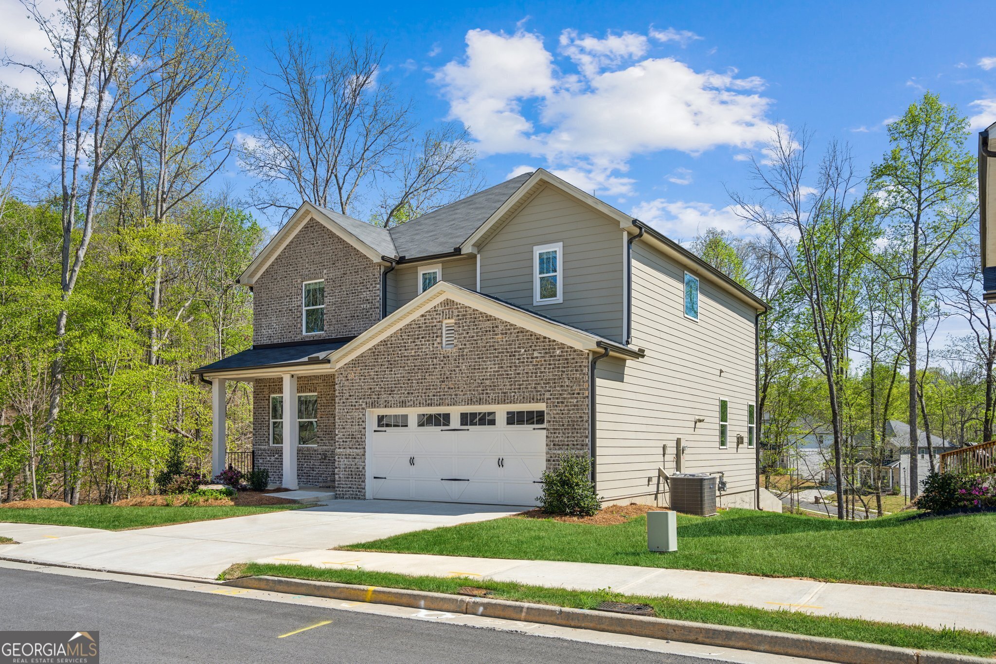 Dawsonville, Georgia 30534, United States, 4 Bedrooms Bedrooms, ,3 BathroomsBathrooms,Residential,Active,131950