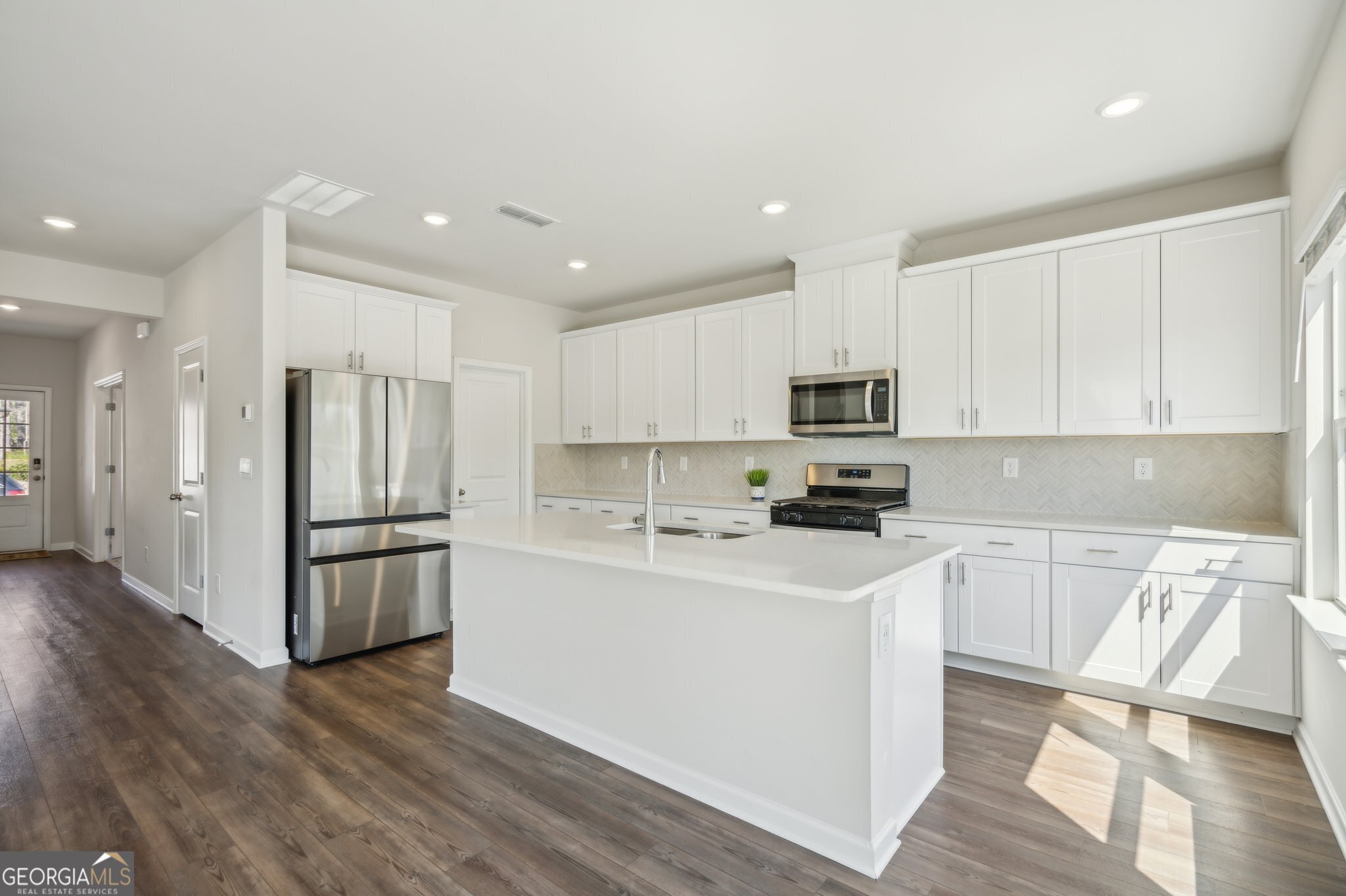 Dawsonville, Georgia 30534, United States, 4 Bedrooms Bedrooms, ,3 BathroomsBathrooms,Residential,Active,131950