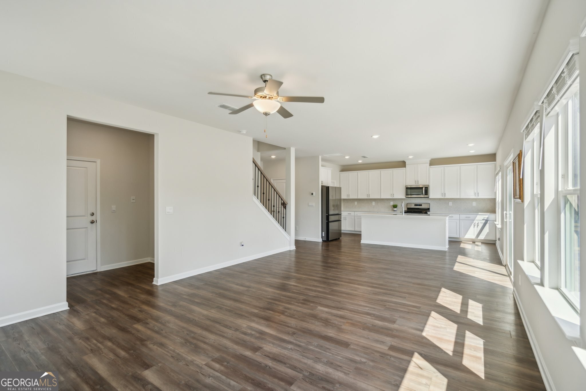 Dawsonville, Georgia 30534, United States, 4 Bedrooms Bedrooms, ,3 BathroomsBathrooms,Residential,Active,131950