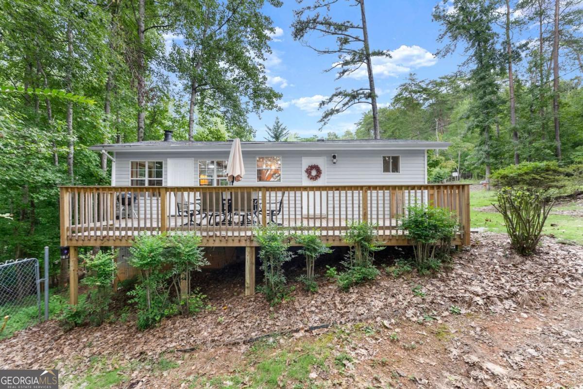 4243 Perry DR
