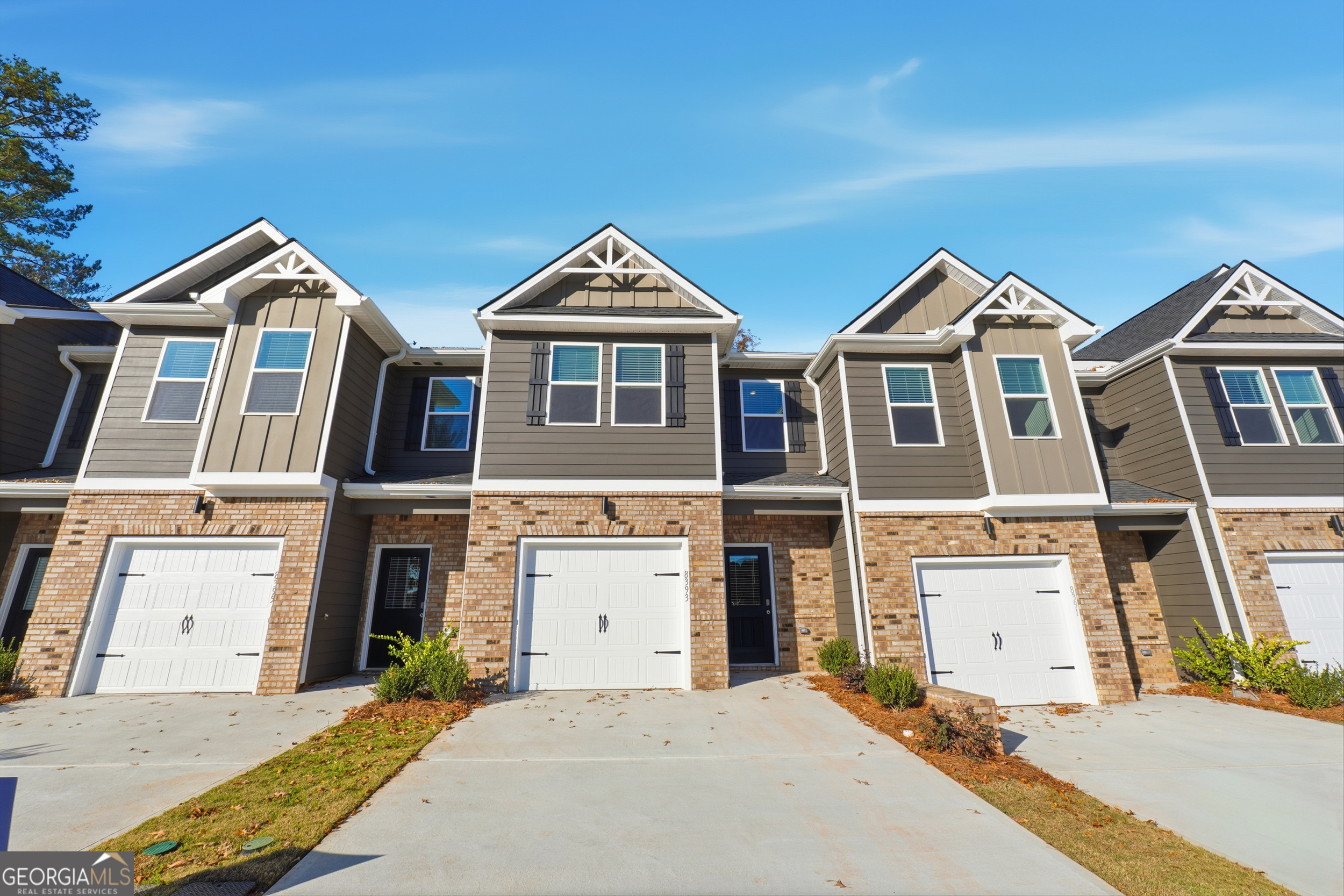 8393 Columbia CT LOT 4