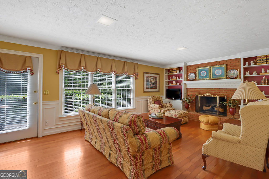 Coopers Pond - Residential