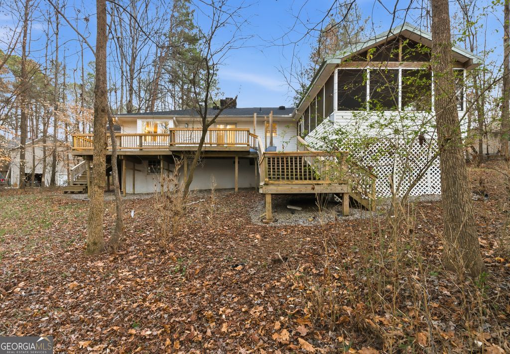 Photo of 140 Maple Place, Fayetteville, GA 30215 (MLS # 10704542)