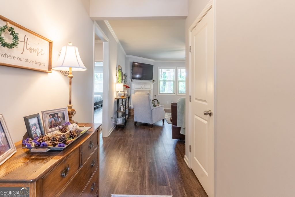 Photo of 1079 Kingswood Way, Hoschton, GA 30548 (MLS # 10727251)