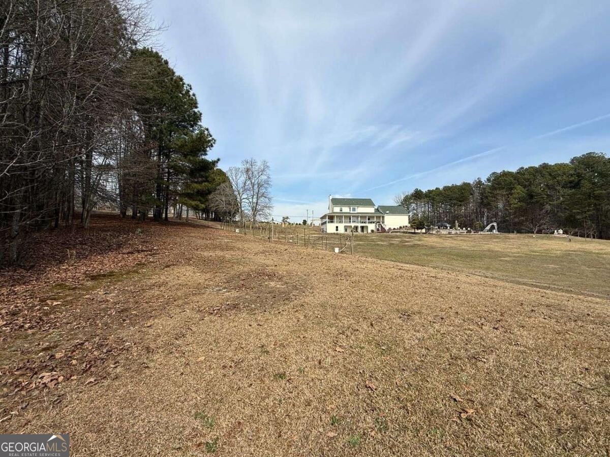 3616 Thompson Mill RD